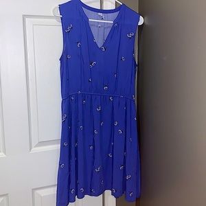 Ladies size large Old navy sleeveless spring and summer floral dress.